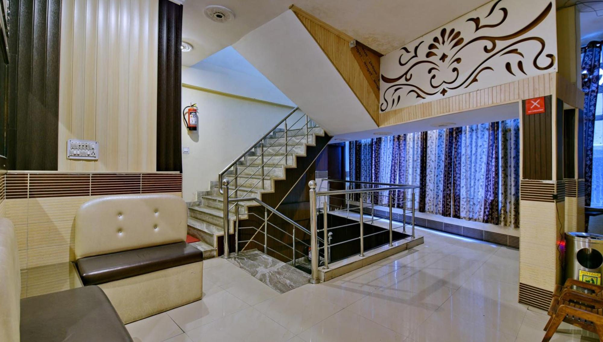 Hotel O Mehfil Hotel Jawalapur Exterior photo